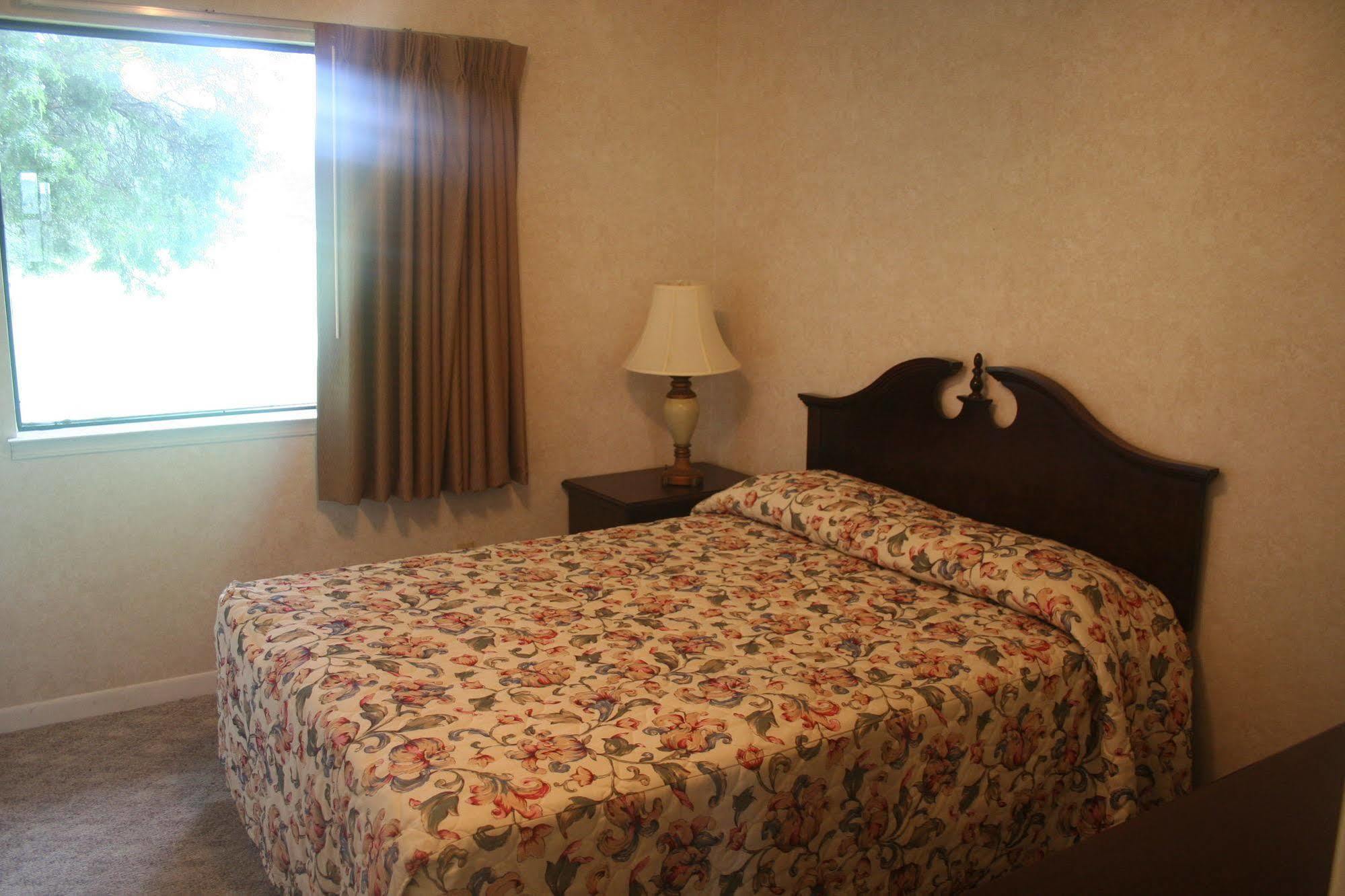 King'S Inn Huntsville Dış mekan fotoğraf